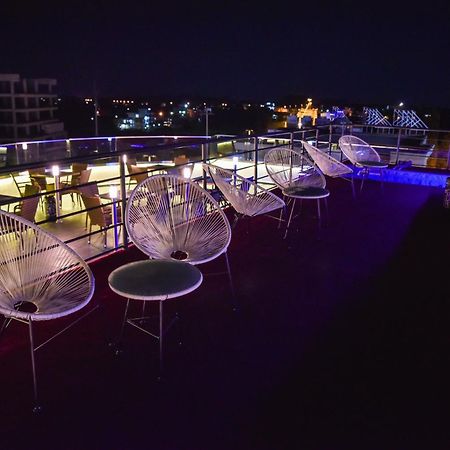Hotel Evropa Ulcinj Exteriér fotografie