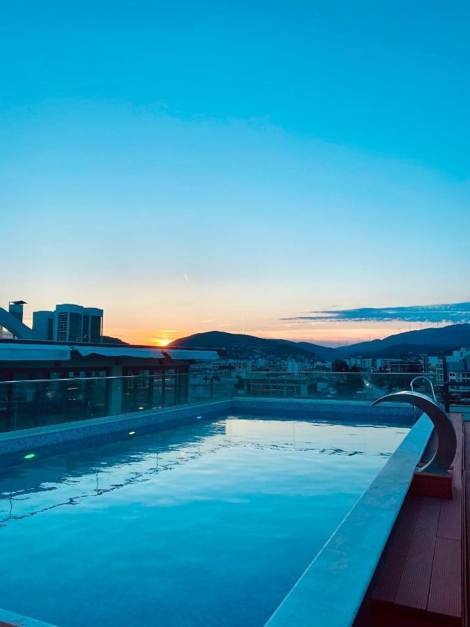 Hotel Evropa Ulcinj Exteriér fotografie