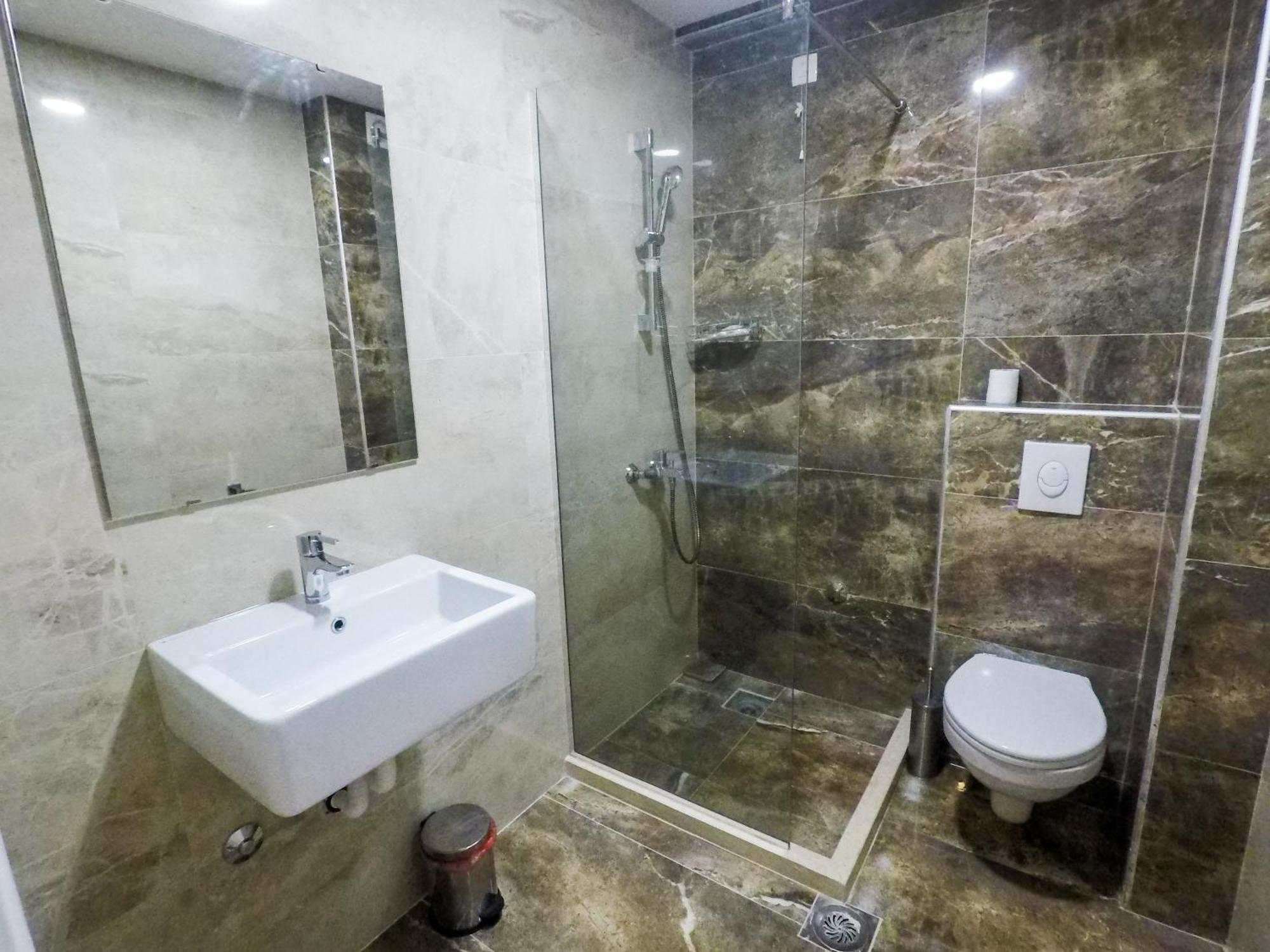 Hotel Evropa Ulcinj Pokoj fotografie