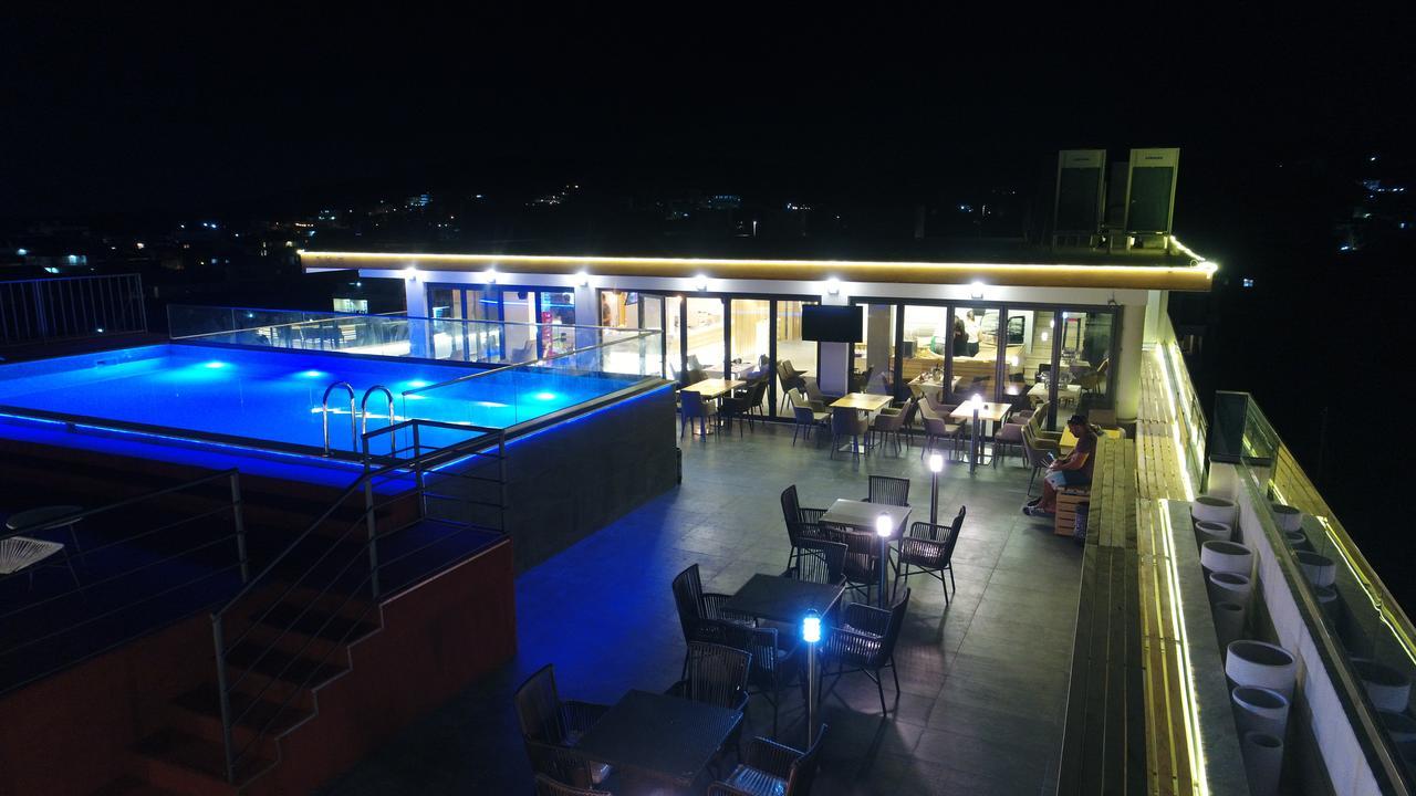 Hotel Evropa Ulcinj Exteriér fotografie